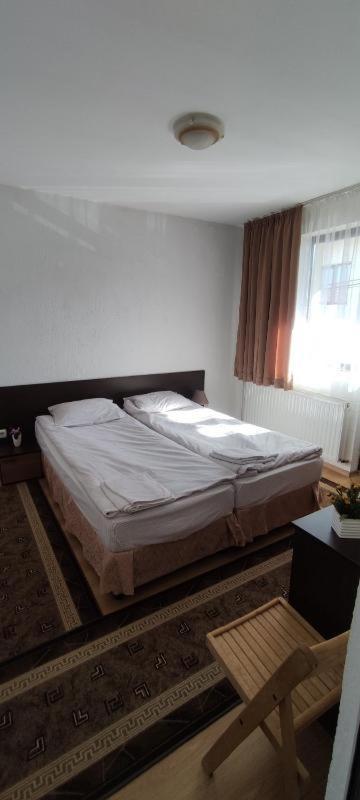 Djolevi Guesthouse Dobrinishte Esterno foto